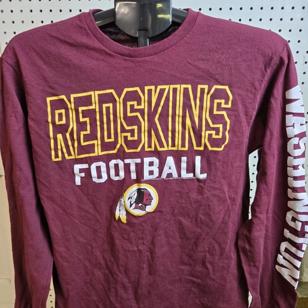 Washington Redskins Men Medium Long Sleeve Shirt